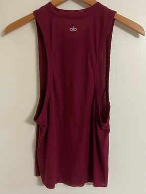 Alo tank top red small